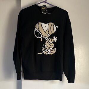 Peanuts Black Crewneck Sweater with Mummy Graphic